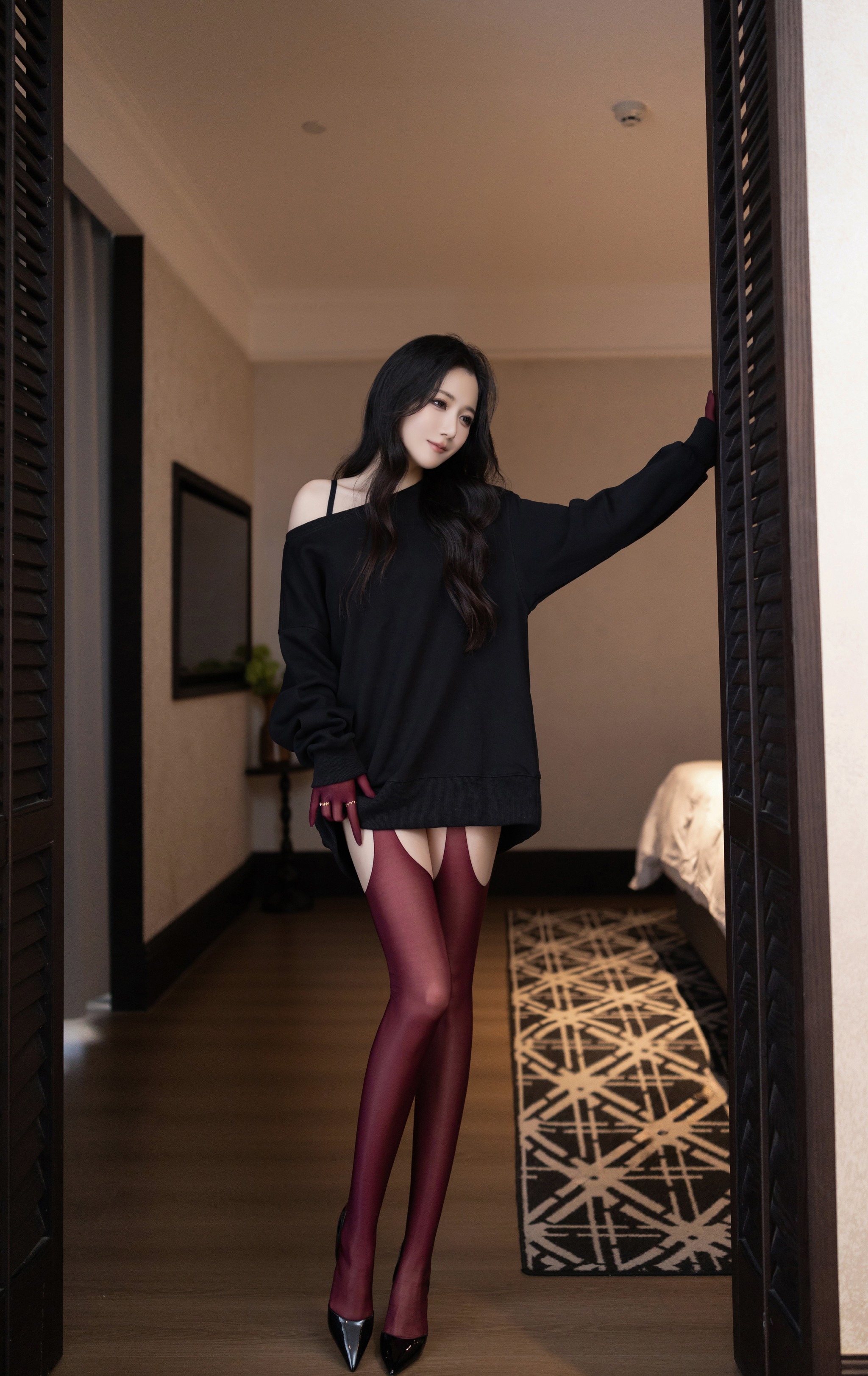 鱼子酱Fish - NO.244 （私拍） 《红与黑》[120P]-XikXak